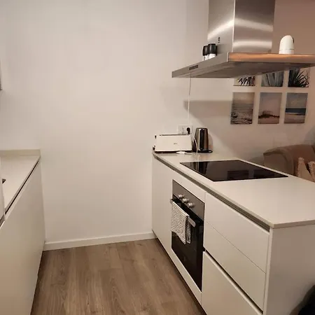 Appartamento 2 Bed Luxury In Estepona, Parking & Pools