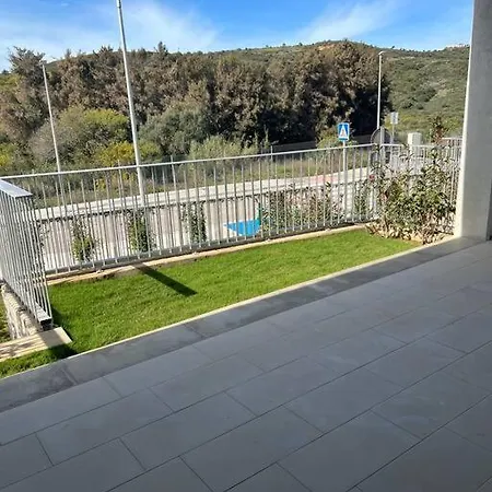 Appartamento 2 Bed Luxury In Estepona, Parking & Pools Estepona