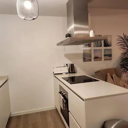 Appartamento 2 Bed Luxury In Estepona, Parking & Pools *